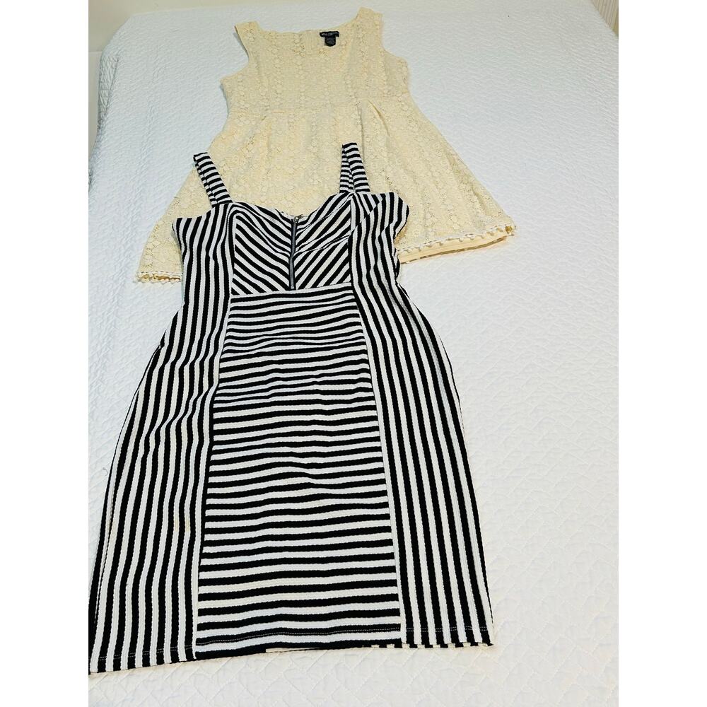 2 DRESSES-  MISS CHIEVOUS IVORY LACE 
& NIKI BIKI  BLACK/ WHITE ( Both LARGE )
